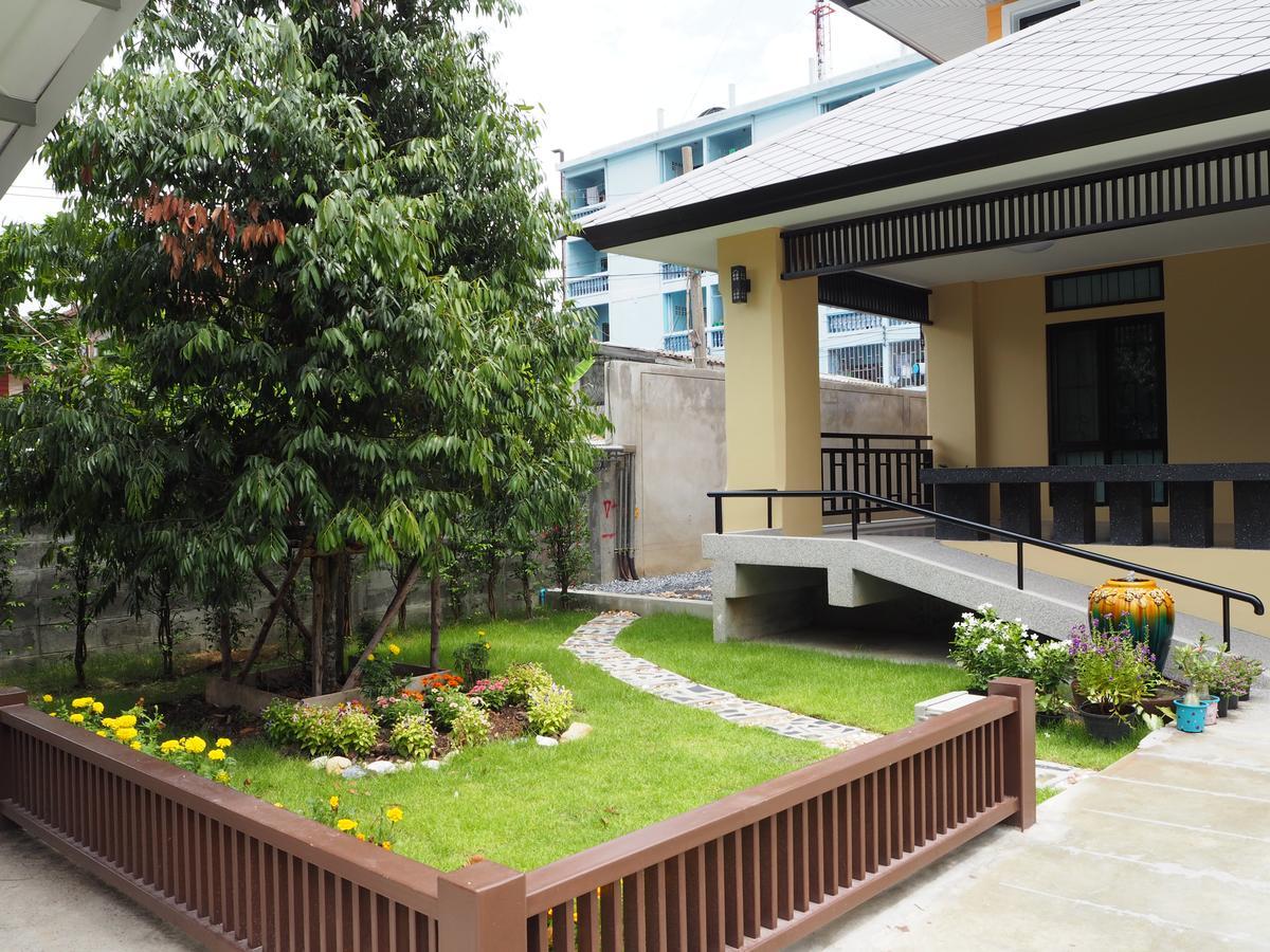 Sukhumvit 50 Garden Home Ban Khlong Nang Li Exterior photo