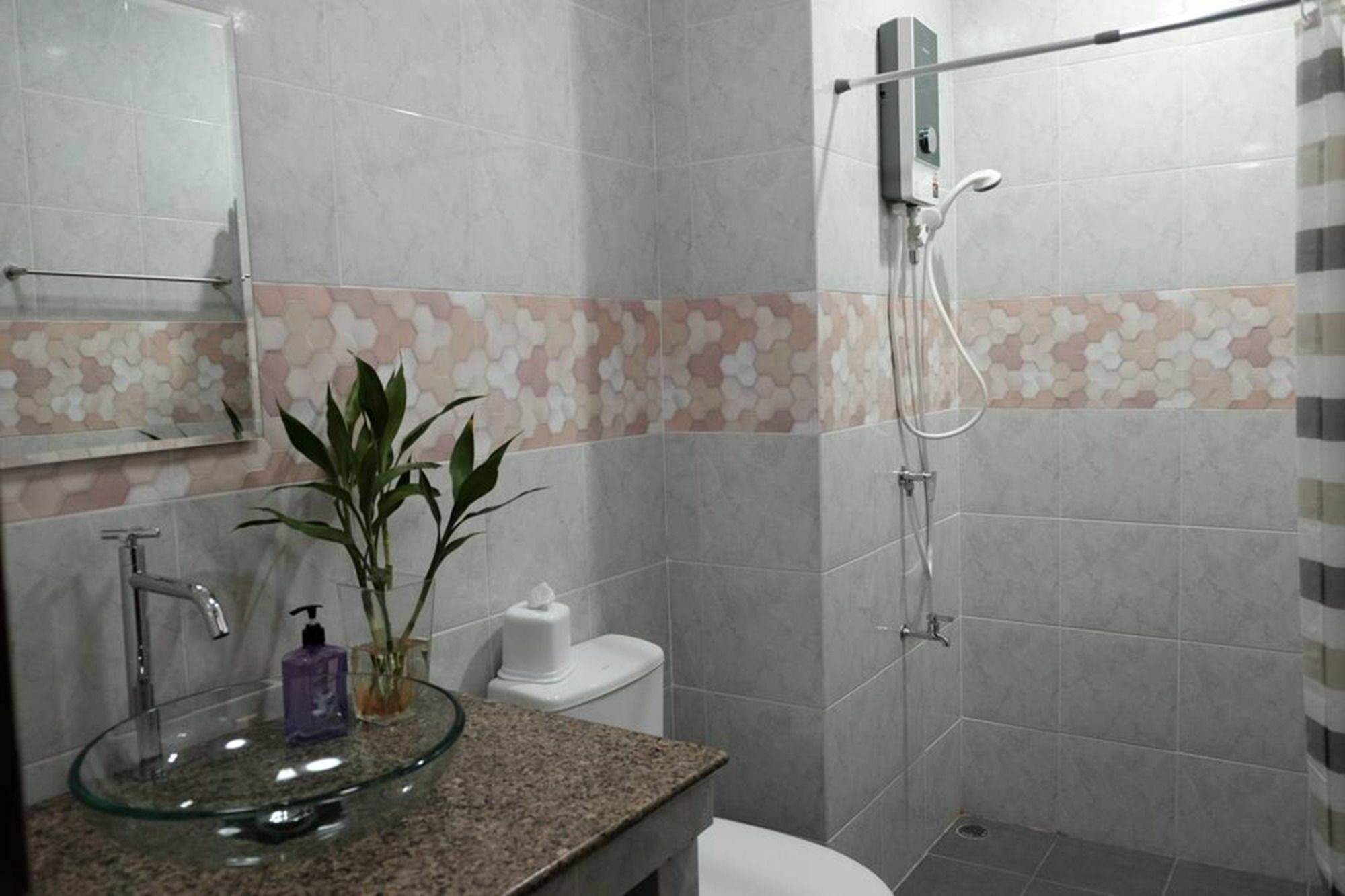 Sukhumvit 50 Garden Home Ban Khlong Nang Li Exterior photo